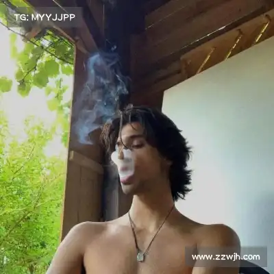 滑颢清